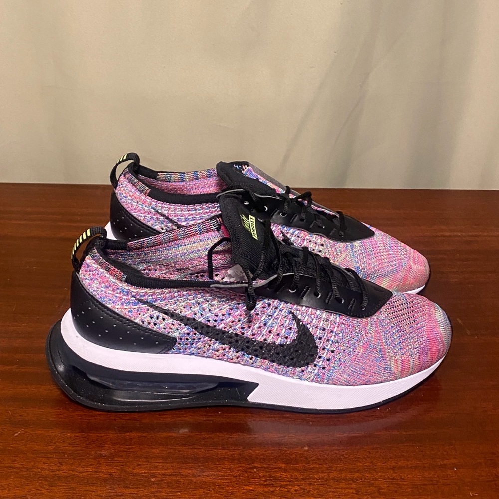 Nike Air Max  FlyKnit Racer Pink Blast Women’s size 10 Running shoes DM9073-300